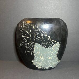 Vintage 1989 OOAK Signed Black & Grey Etched Pottery Art Ceramic Cat Vase 8.5"